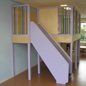 Speelwerkverdieping trap links 03