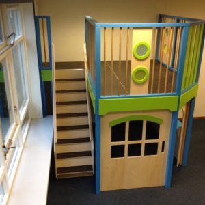 Speelwerkverdieping trap links achter 02