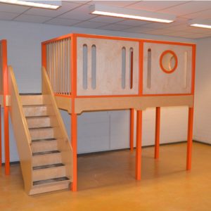 Speelwerkverdieping trap links 02